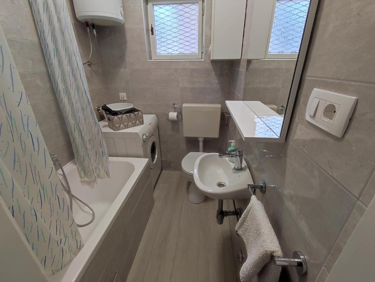 Apartment Ivana Бродарица Экстерьер фото